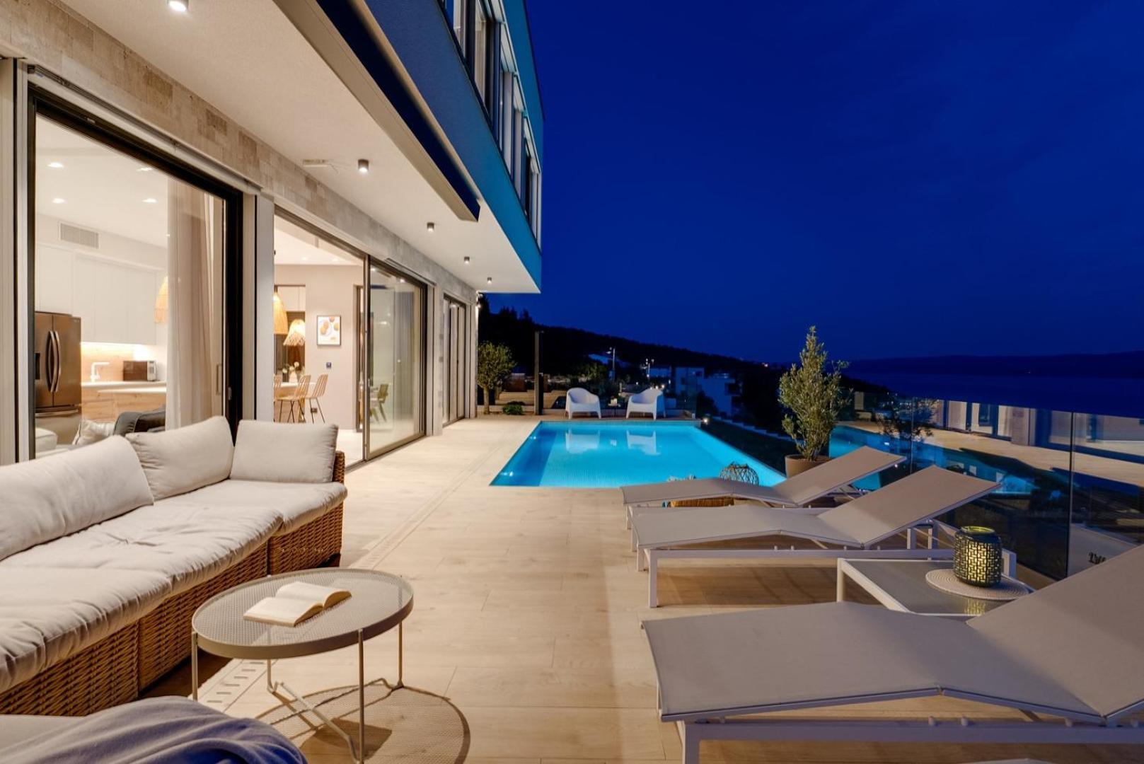 New! Ocean View Villa Есенице Экстерьер фото
