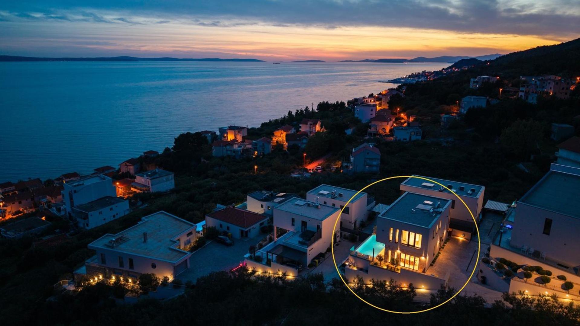 New! Ocean View Villa Есенице Экстерьер фото